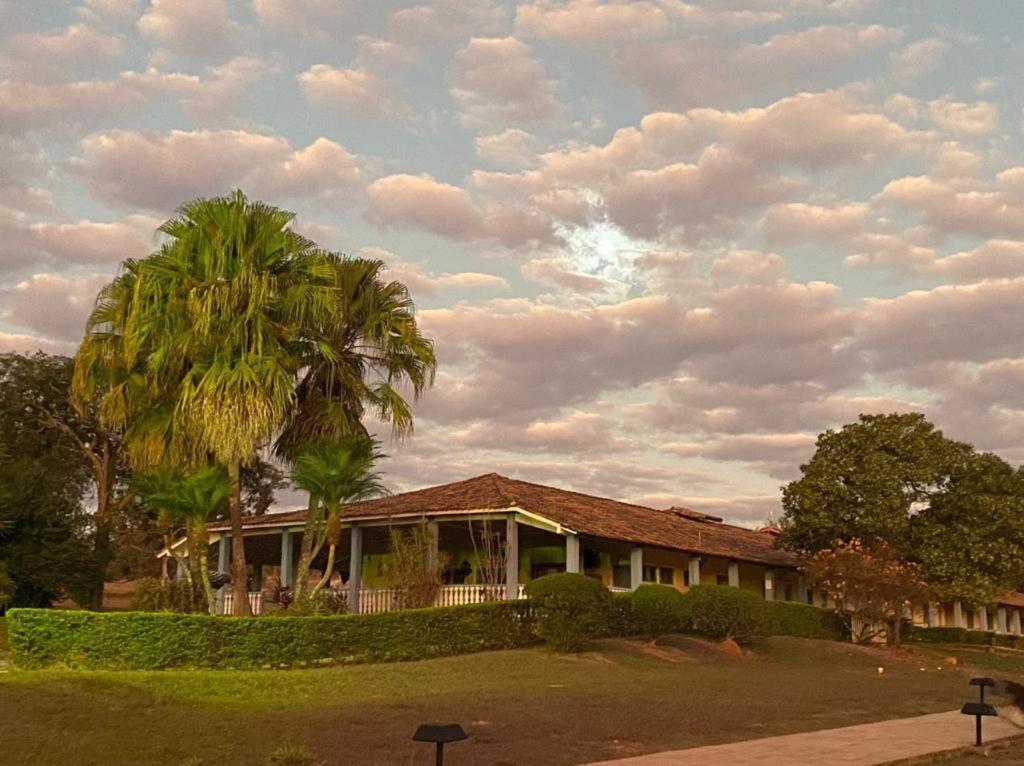 Sertao Veredas Hotel Fazenda Paraopeba Exterior foto